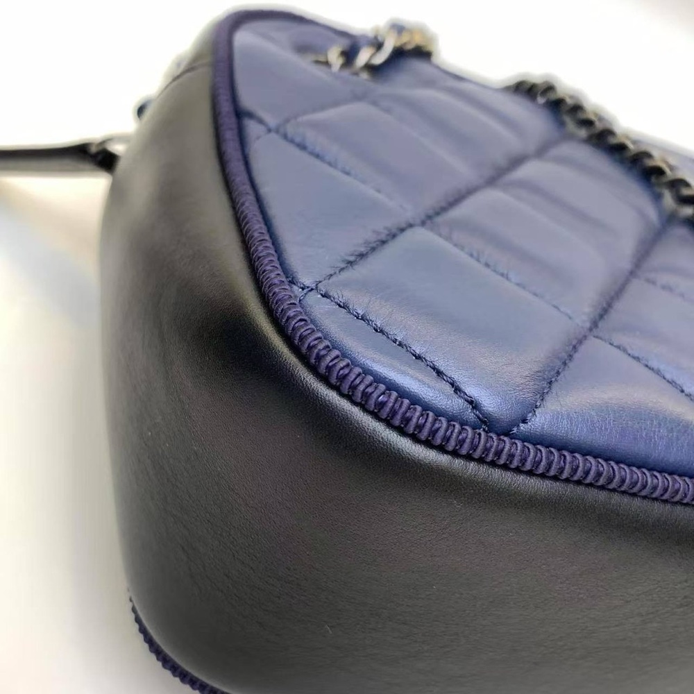 SOLD‼️Authentic Chanel small Ballerine Camera Case - Picture 6 of 16